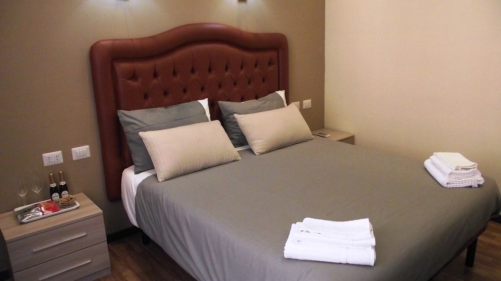 Lazio Elegance Suite Rome Exterior photo
